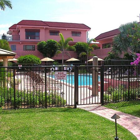 Away Inn Lauderdale-by-the-Sea Kemudahan gambar