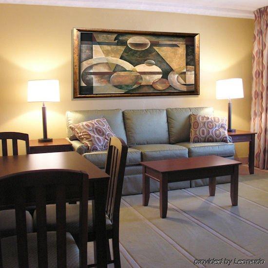 Away Inn Lauderdale-by-the-Sea Bilik gambar